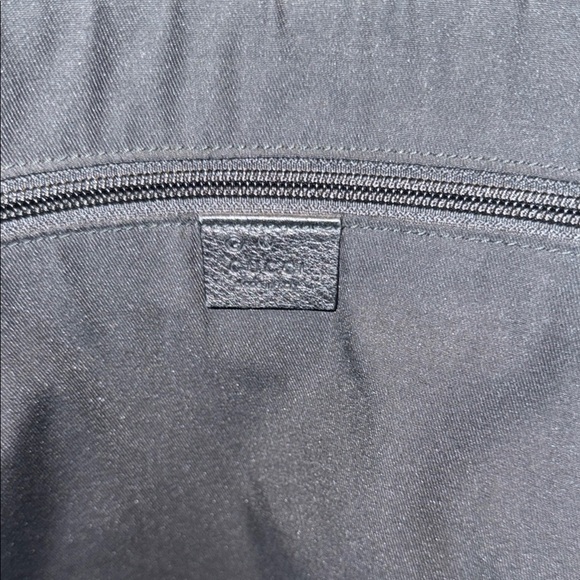 EUC Gucci Black Monogram XL Canvas Duffel Bag with Leather Strap/Leather Base - Picture 8 of 9